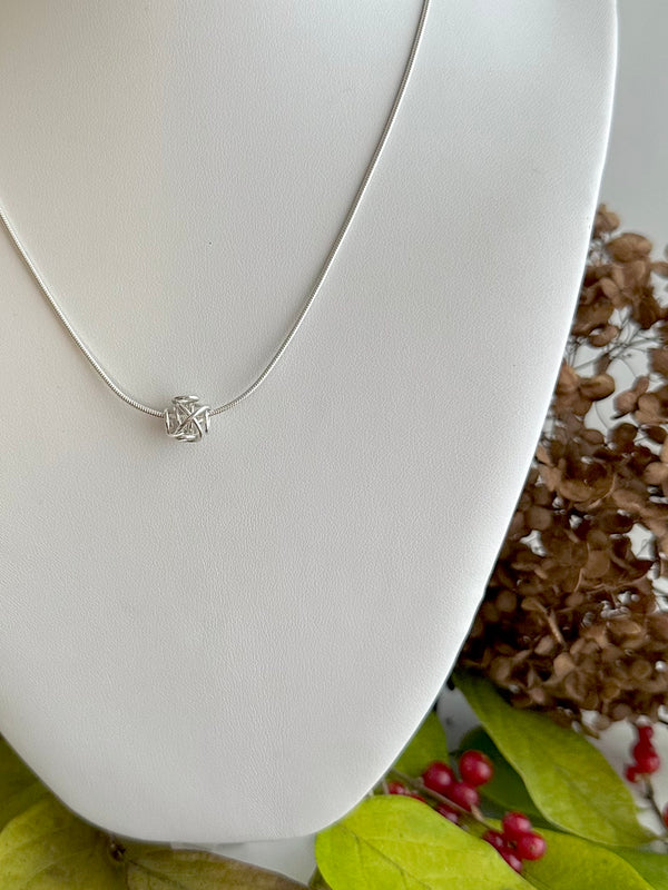 Sm. Sculpture Pendant Necklace