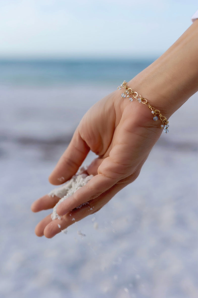 Sea spray bracelet, 18k Gold