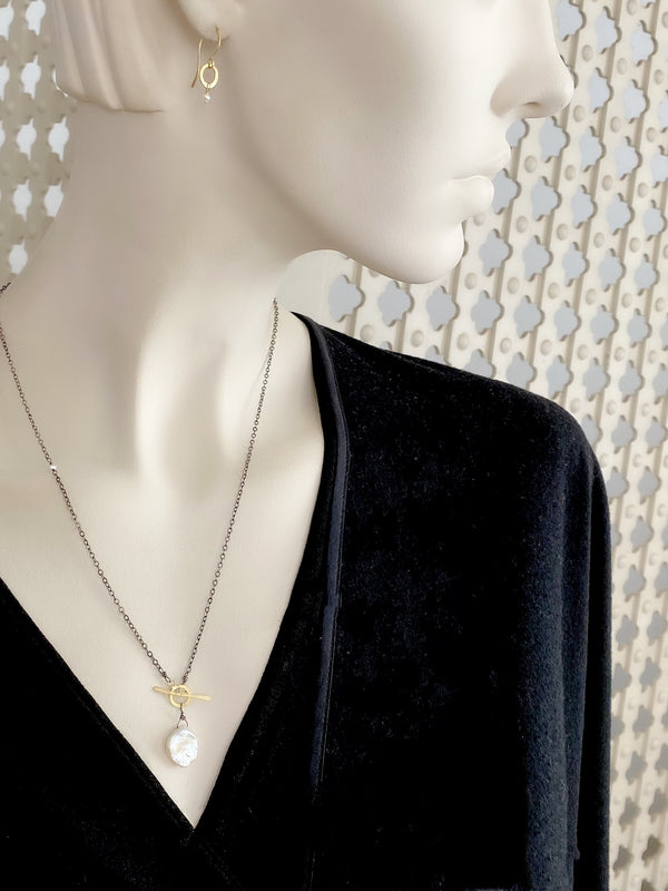 Single Pearl Stunner.